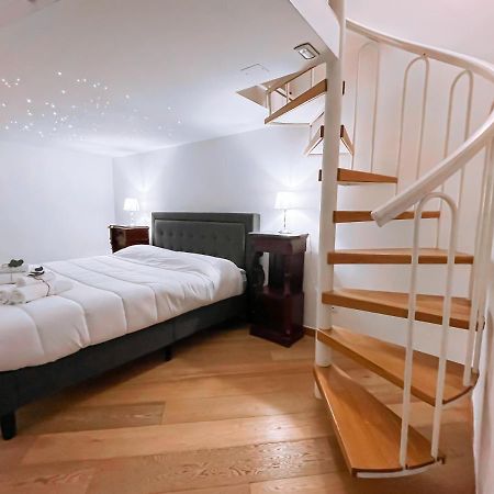 Luxury Bnb Dedeo Apartment Бари Екстериор снимка
