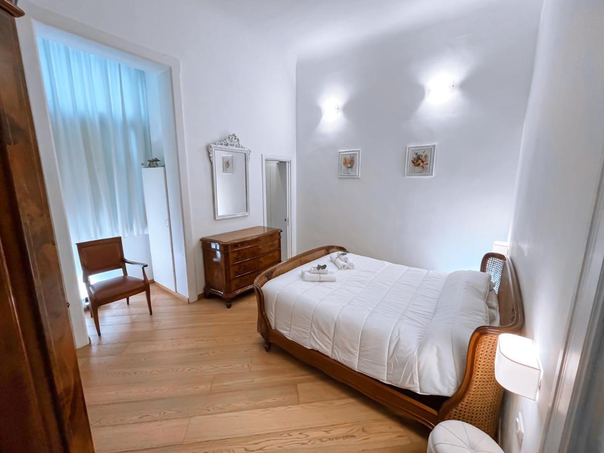 Luxury Bnb Dedeo Apartment Бари Екстериор снимка